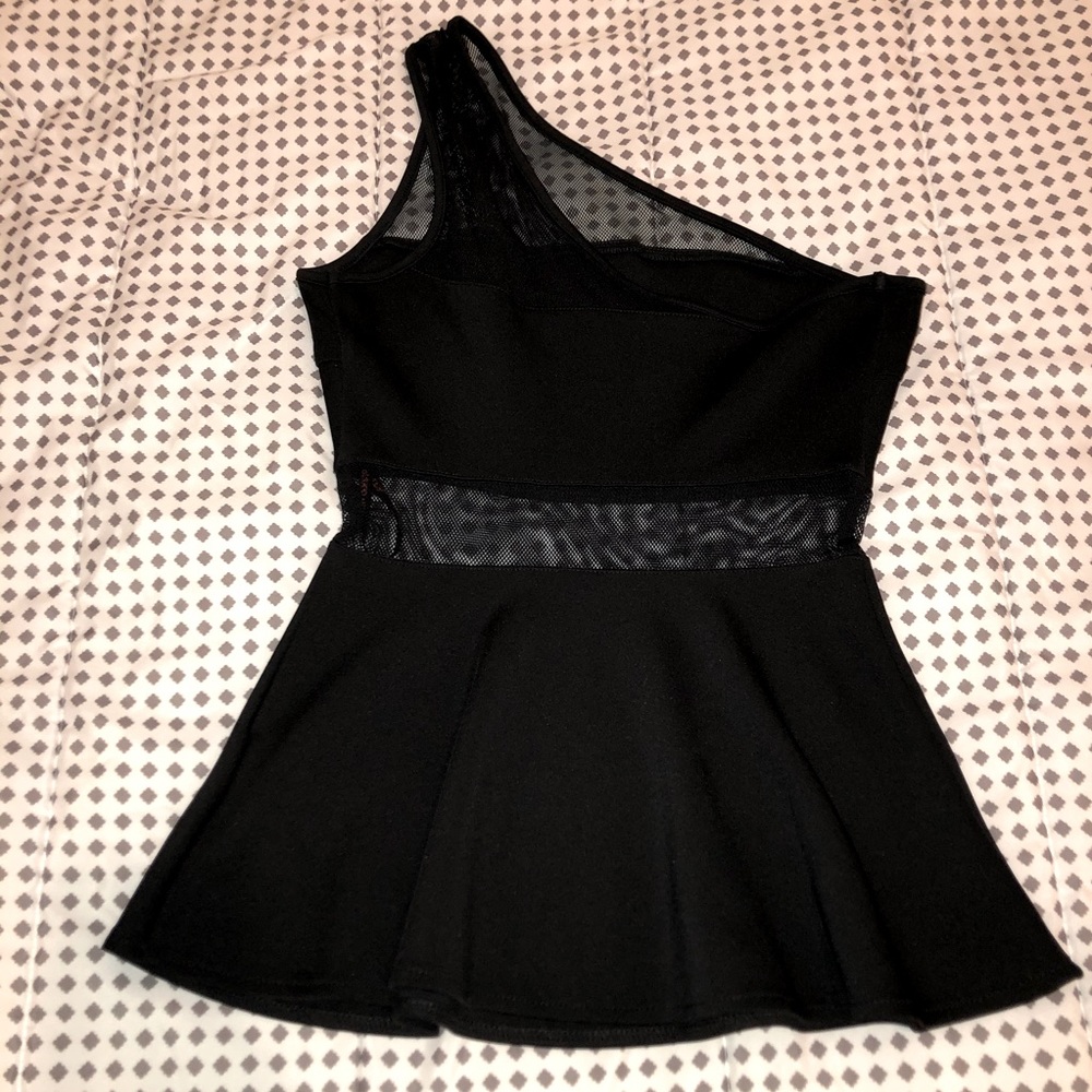 Guess Top - Picture 4 of 10